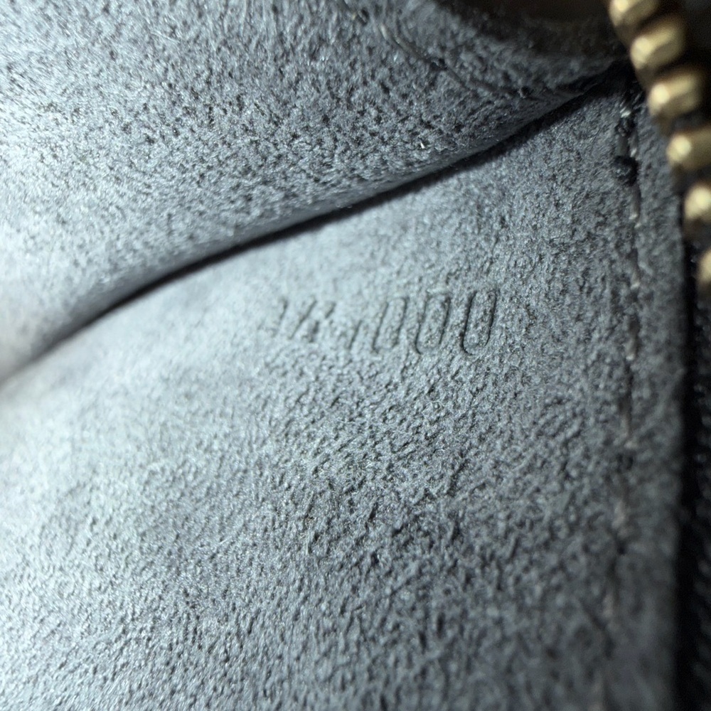 Louis Vuitton Pochette Accessoires - Picture 11 of 11